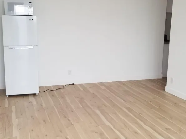 4241 McLaughlin Ave APT 4, Los Angeles, CA 90066