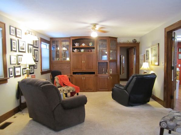 766 Idaho Ave SE, Huron, SD 57350