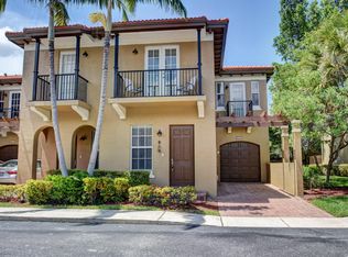 6967 Julia Gardens Dr, Coconut Creek, FL 33073