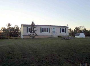 509 Drifting Ridge Rd, Fort Edward, NY 12828