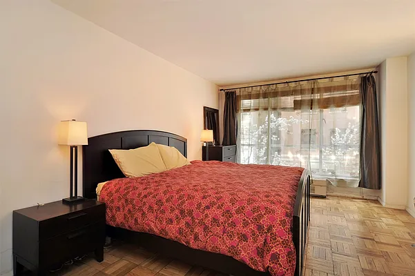 Sold by Corcoran | media 15