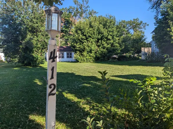 412 Langer Ave S, Casselton, ND 58012