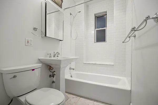 Sold by Compass | media 10