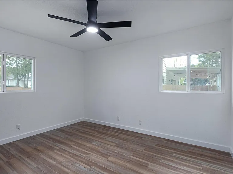 6907 Tulane Dr — Photo 9