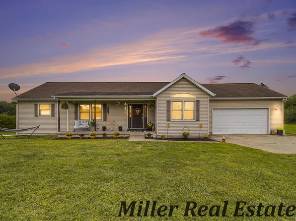 11587 Gilkey Lake Rd, Delton, MI 49046