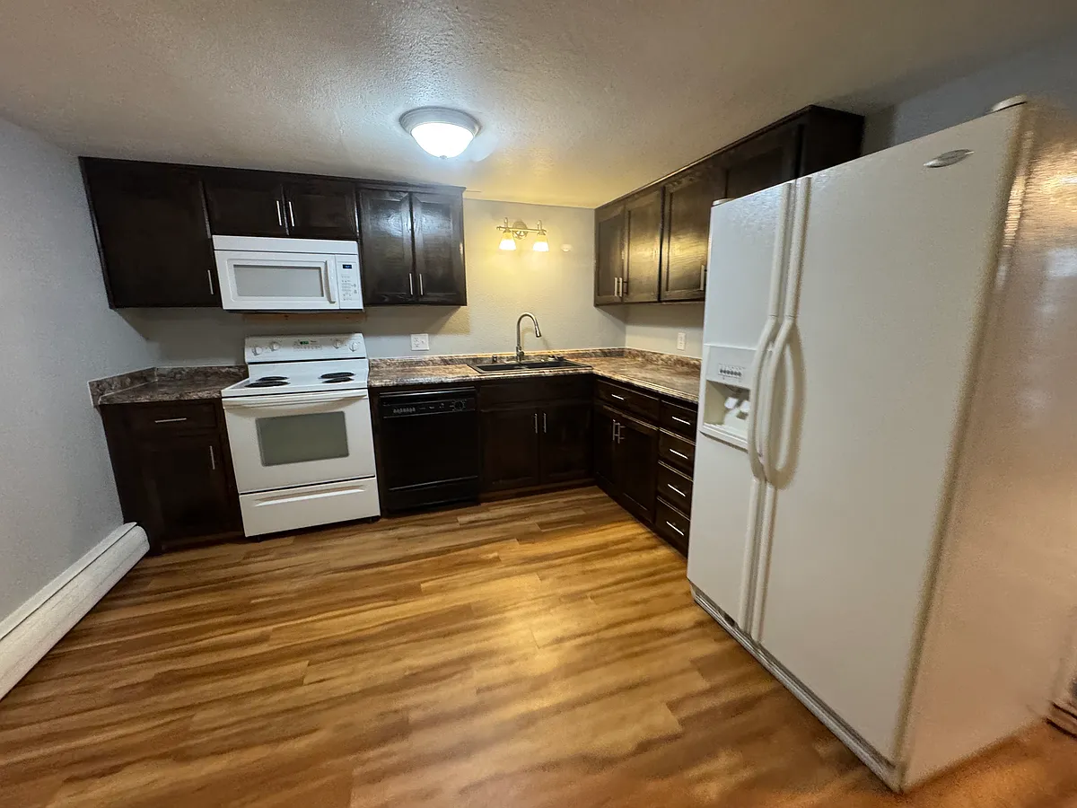 Building Photo - 5208 Taku Dr #6
