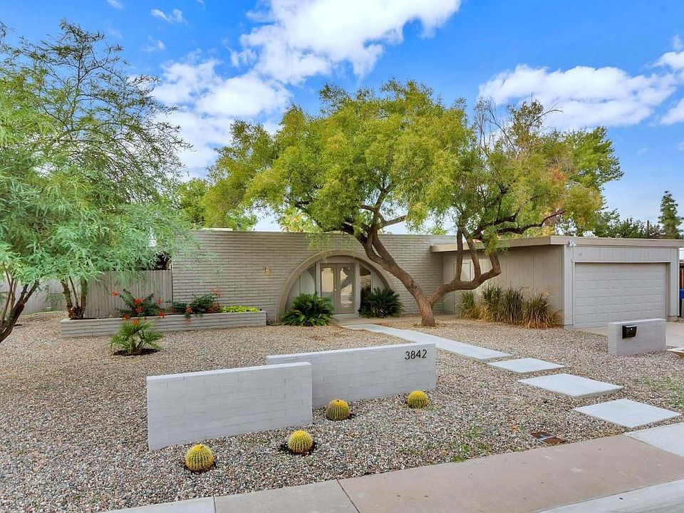1st image of 3842 E Poinsettia Dr