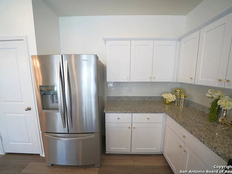 5527 Rue Girard — Photo 24