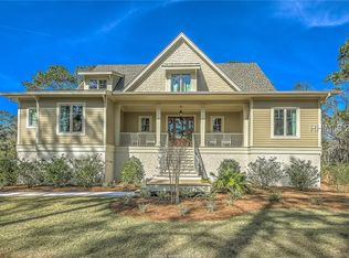 4 Fox Grape Rd, Hilton Head Island, SC 29928