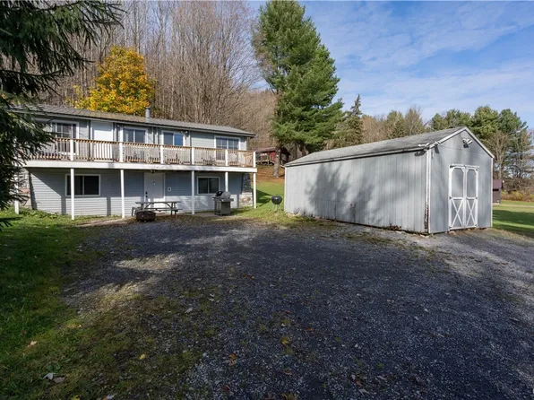 4063 West Rd, Turin, NY 13473
