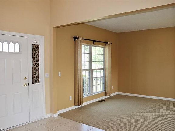 2nd image of 23235 Woodview Dr