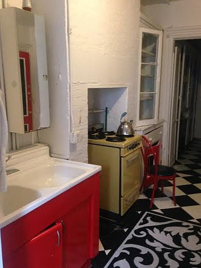 2nd image of 325 E 82nd St APT 6