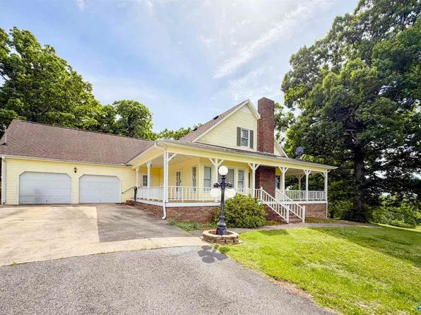 4998 County Road 196, Danville, AL 35619