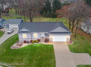 1286 W Webb Rd, Dewitt, MI 48820