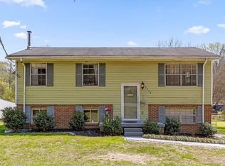 7410 S Dent Rd, Hixson, TN 37343