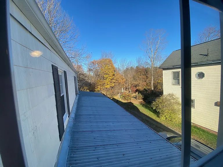 137 Spring St #2 — Photo 8
