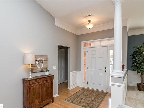 2nd image of 42 Otago Pl