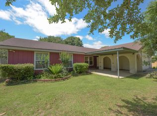 601 Huval St, Broussard, LA 70518