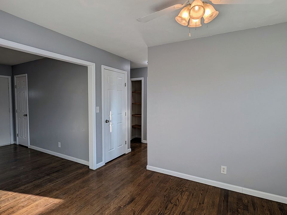 1st image of 3712 Ditzler Ave