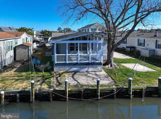 37043 Laws Point Rd, Selbyville, DE 19975