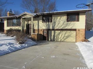1910 Hatch St, Eau Claire, WI 54701