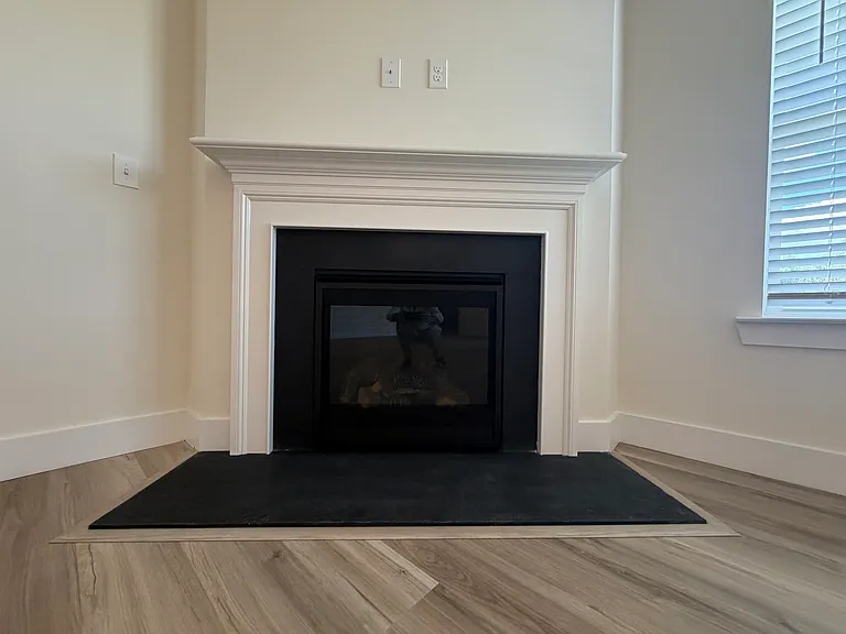 3796 Hawks Creek Dr — Photo 16