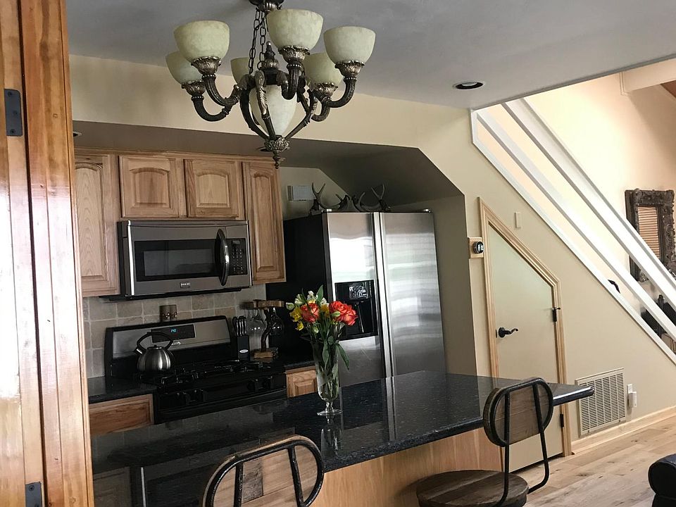 2nd image of 123 Juanita Dr Unit 8