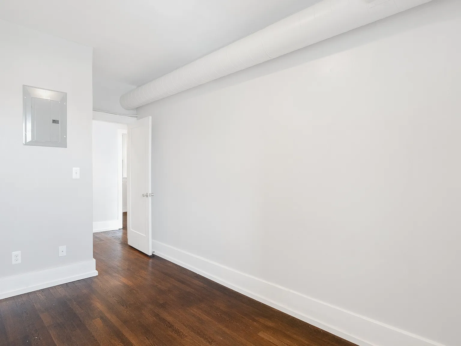 1 bed, 648 sqft, $1,150 — Photo 4