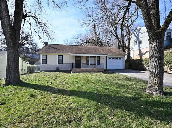 4905 Oakland Ave, Kansas City, KS 66102