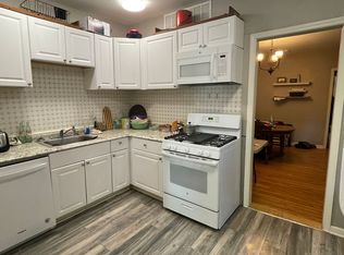 1110 Kenwood Pkwy APT 1, Minneapolis, MN 55403