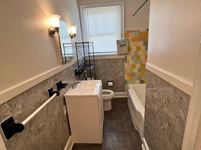 2201 Mississippi Ave — Photo 19