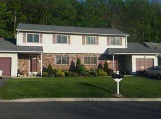 1008 Pearl Lake Rd #A, Waterbury, CT 06706