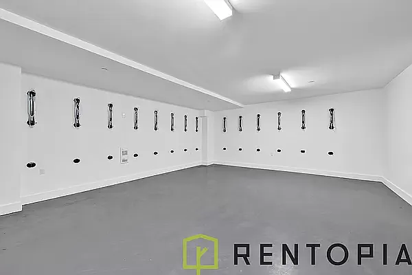 Rented by Rentopia | media 55