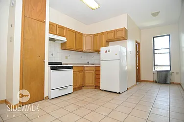 Rented by Sidewalk Realty LLC