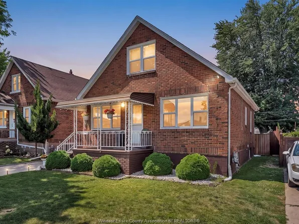 1873 Alexis Rd, Windsor, ON N8W 3Y7