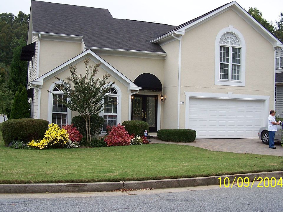 Front of house.  Corner lot.