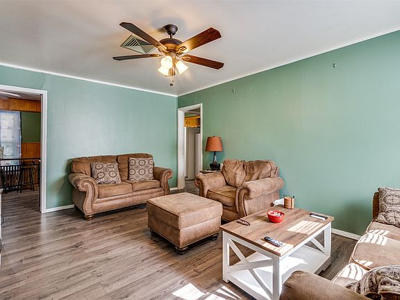 5th image of 6209 Woodbine Dr