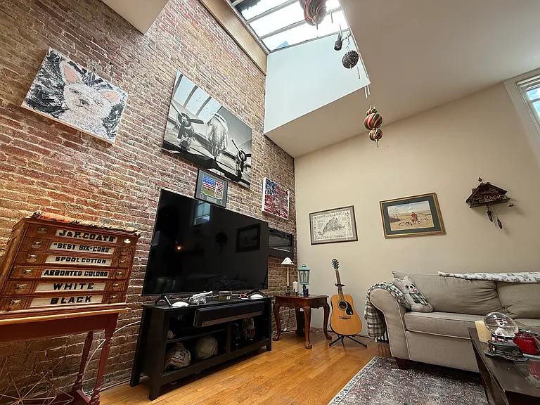 261 Commonwealth Ave #9 — Photo 2