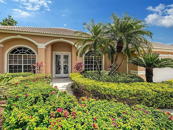 4th image of 8555 Park Shore Ln