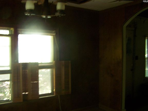 5th image of 802 Hudson St