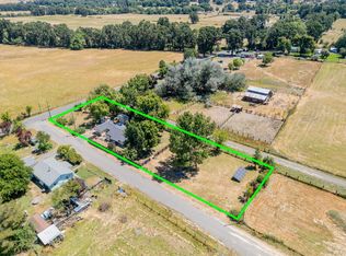 1601 Valley Rd, Willits, CA 95490