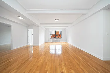 400 East 58th Street, #14A