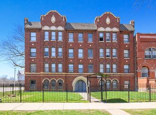 4344 S Ellis Ave #208, Chicago, IL 60653