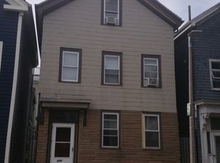 509 E 7th St, South Boston, MA 02127