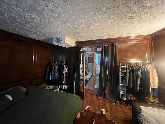 5th image of 638 E 2nd Ave