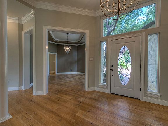 3rd image of 3 Tiburon Dr
