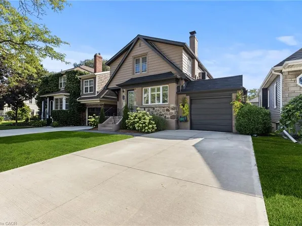 123 South Dr, Saint Catharines, ON L2R 4W1