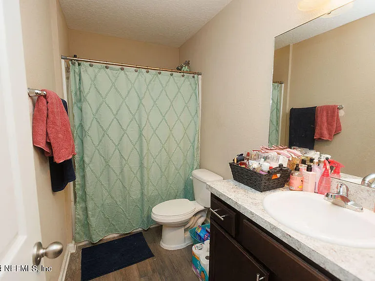 5457 Luella St — Photo 3