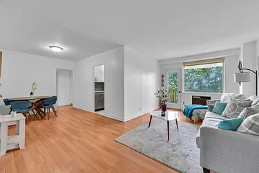 5700 Arlington Avenue, #5D