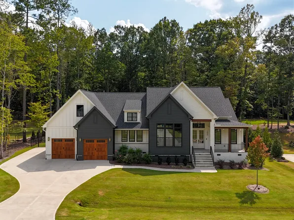 106 Red Cardinal Ct, Youngsville, NC 27596
